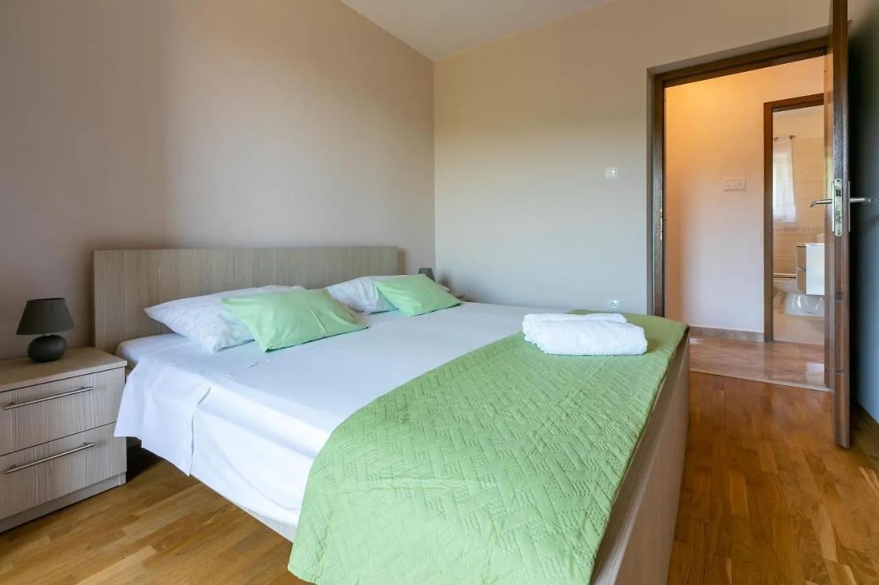 Holiday home House Vicky Villa Moscenice Croatia